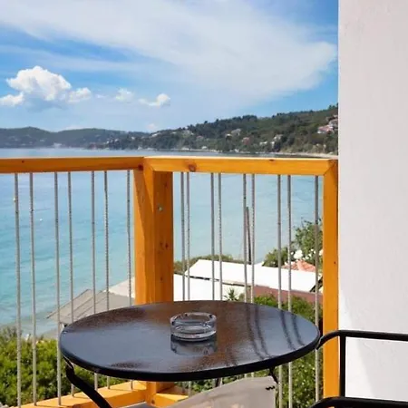 Megali Ammos House 4*